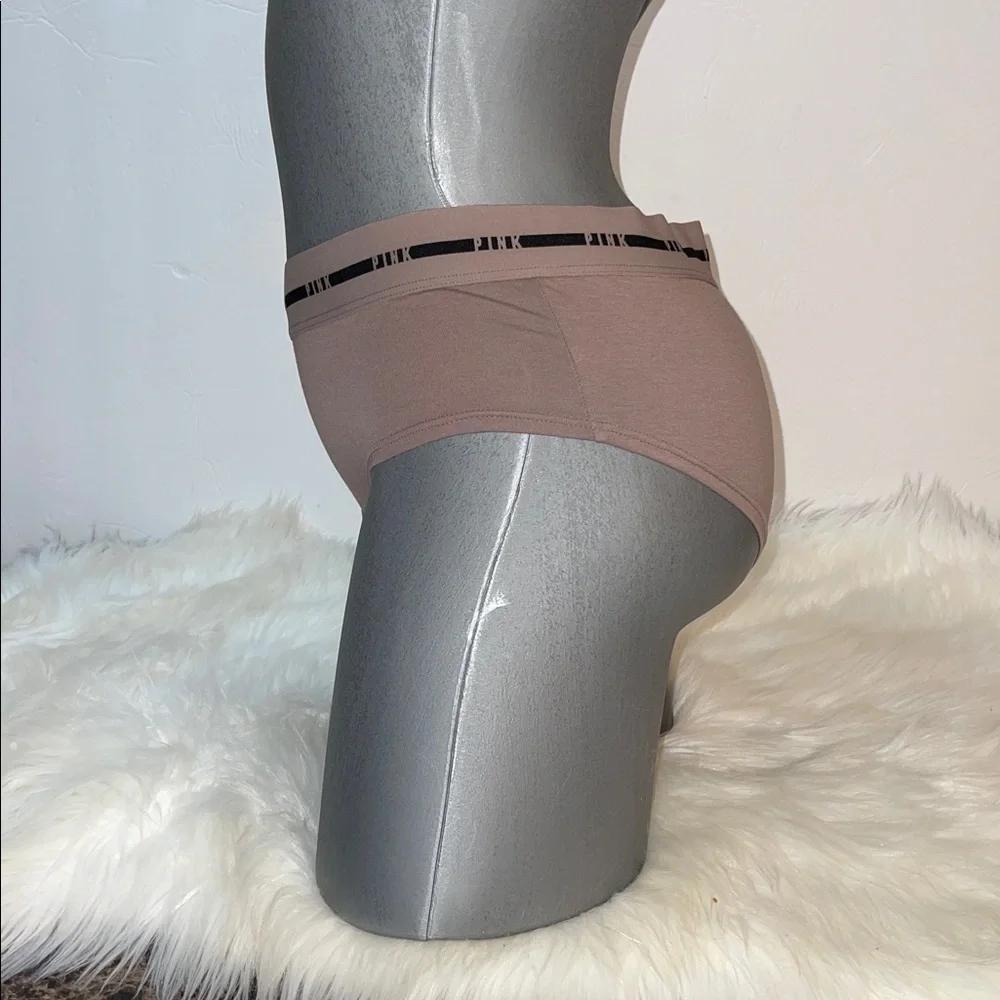 Victoria’s Secret Pink Logo Hipster Underwear Panty. NWT